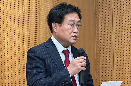 （株）ビジネスガイド社 代表取締役社長 芳賀 信享